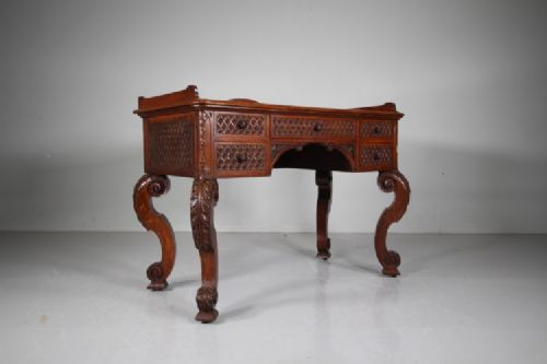 Gillows Superb Quality 19th Century Antique Oak Writing Desk 