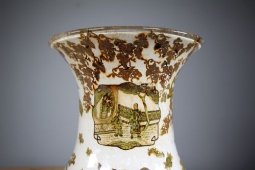 LARGE 19TH CENTURY ANTIQUE ENGLISH DECALCOMANIA GLASS VASE - ADDITIONAL PHOTO 5