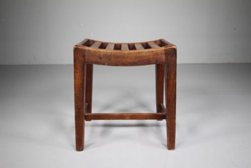 ENGLISH GEORGIAN ANTIQUE MAHOGANY SHAPED SLATTED STOOL - ADDITIONAL PHOTO 4