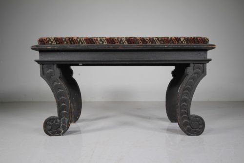 Early 19th Century English Antique Painted Pine Window Seat