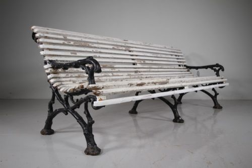 English 19th Century Garden Rustic Pattern Cast Iron Garden Bench