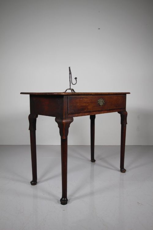 Beautiful Georgian Antique English Oak Side Table