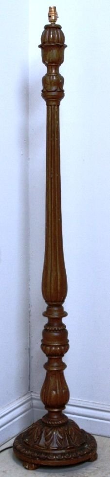 1920'S Antique Italian Gilt Standard Lamp