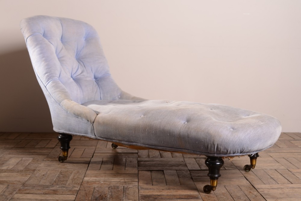 Fabulous Shaped English Antique Daybed