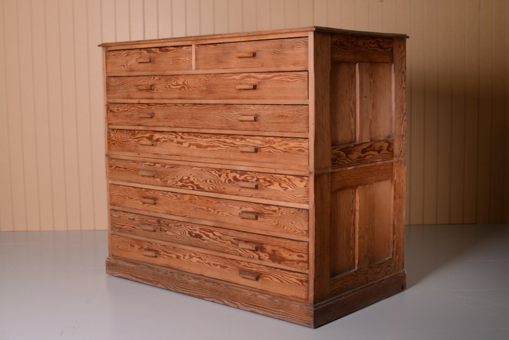 Superb Quality Edwardian Antique Pine Plan Chest