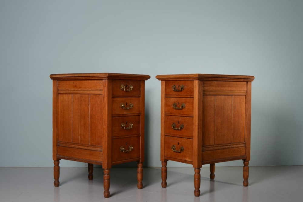 Pair of 19th Century Antique Oak Bedside Chests