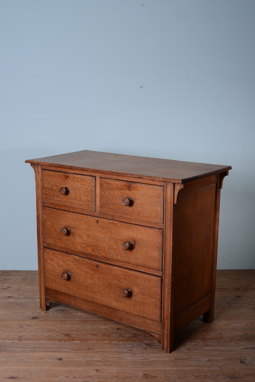 Antique Oak Heals Dressing Chest.