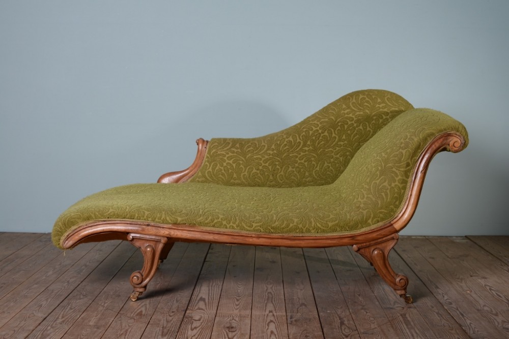 Very Shapely English Antique Chaise Longue.