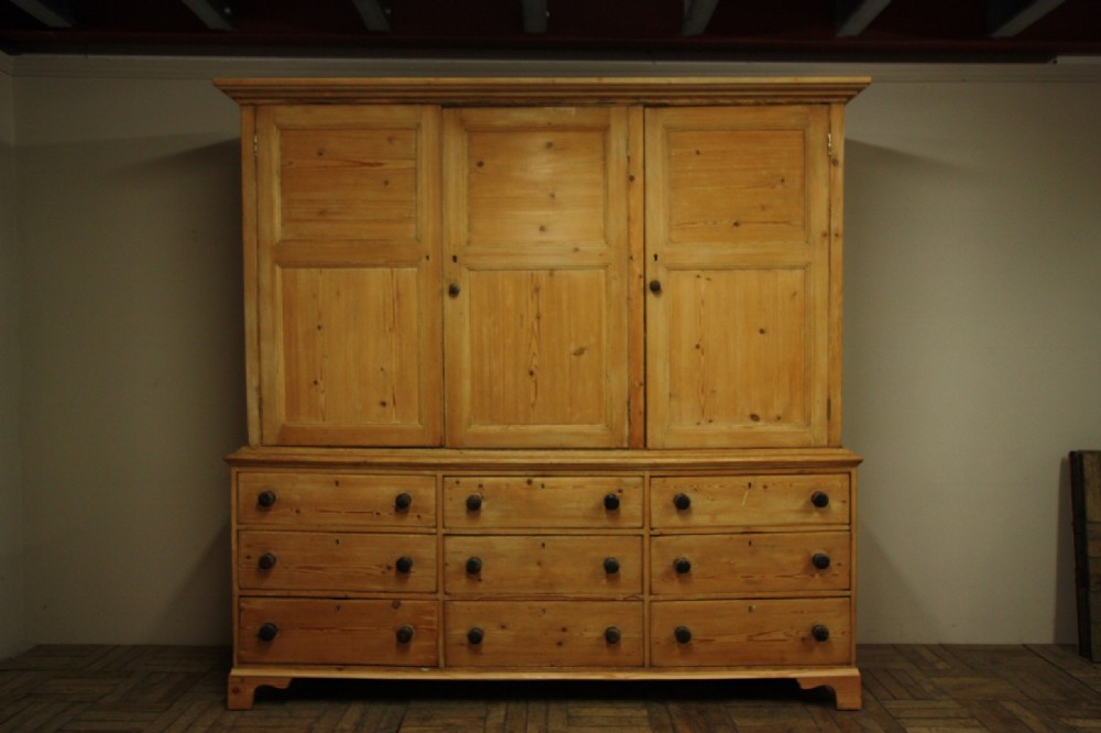 Large Georgian Antique Pine Housekeepers Cupboard.