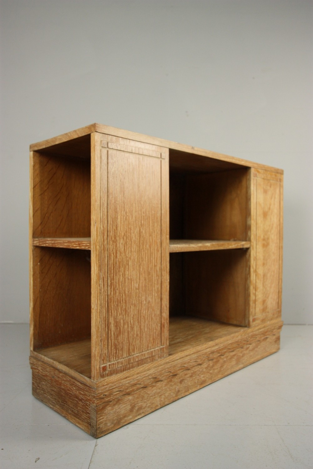 1930's Heals Oak Floor Bookcase.