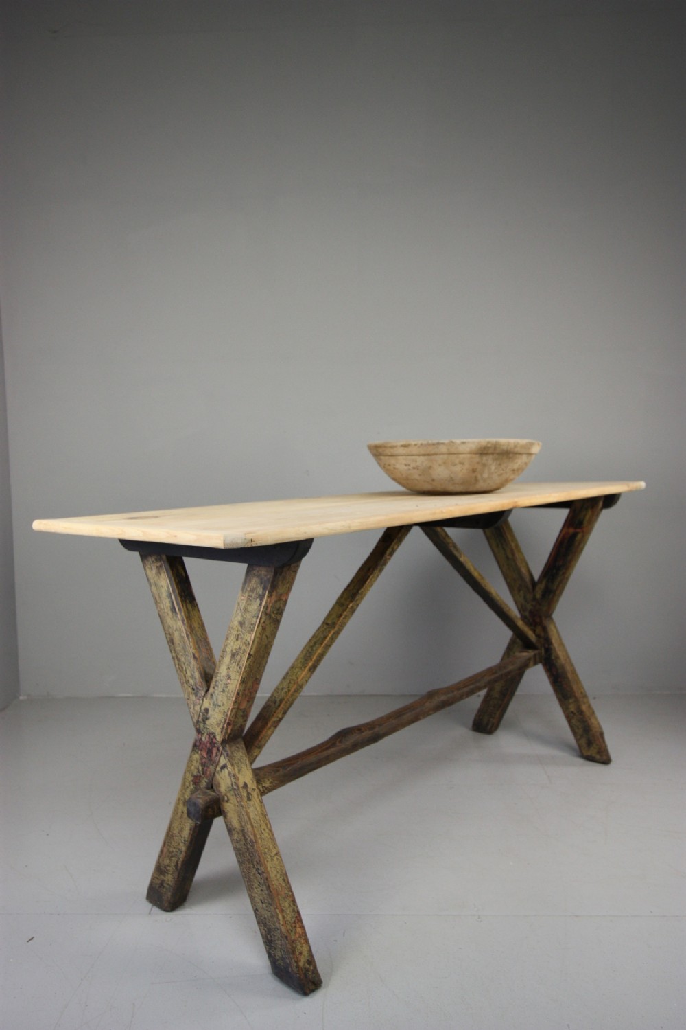 Georgian Antique X Frame Tavern Table in Paint.