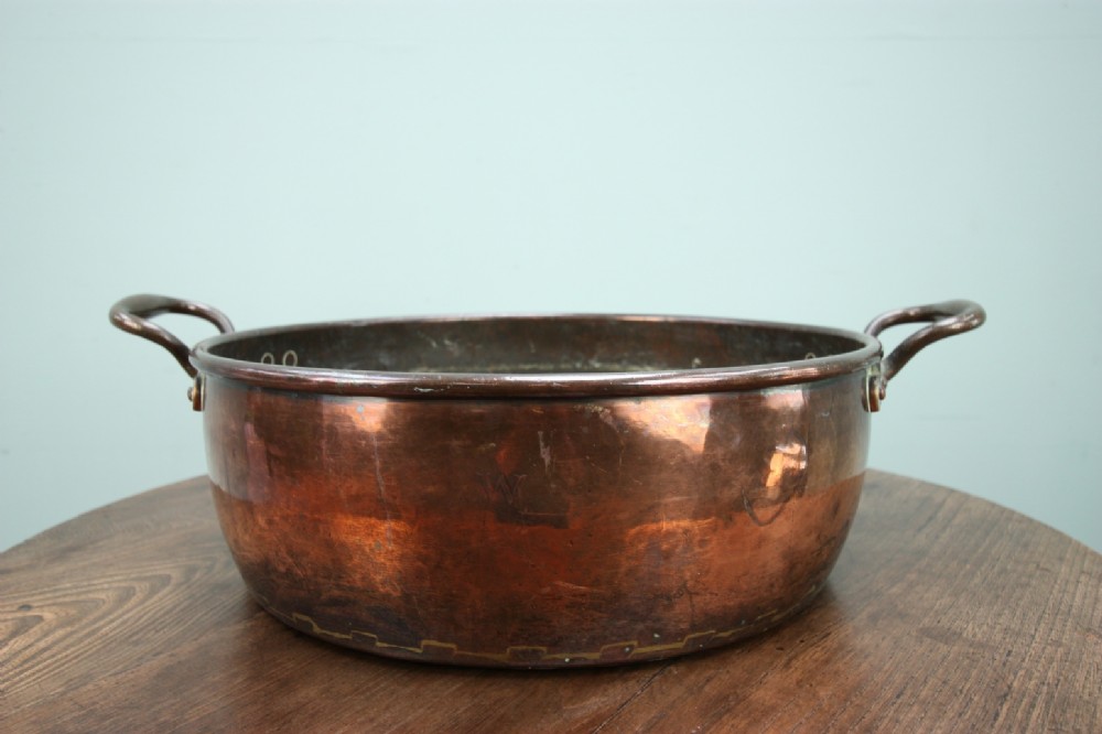 Large English Antique Copper Pan.