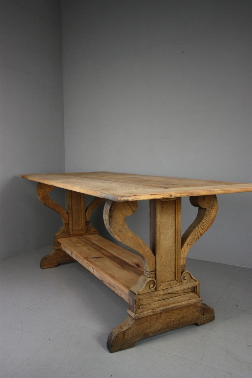 19th Century Antique Lyre Dining Table. 