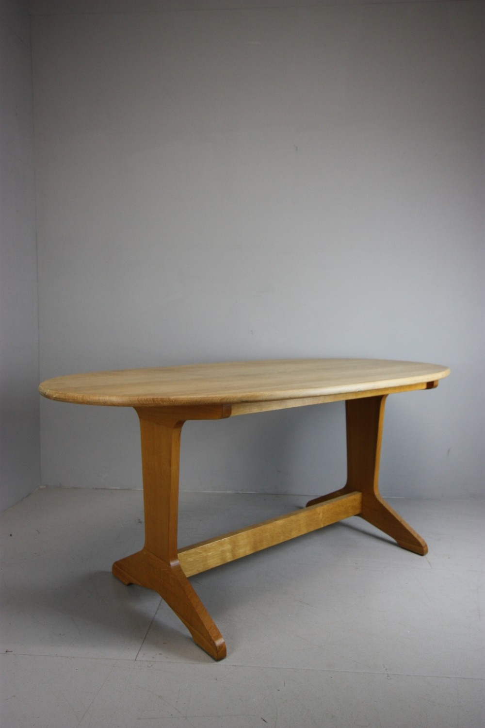 1940's Oval Oak Dining Table By Reynolds For Heals ...