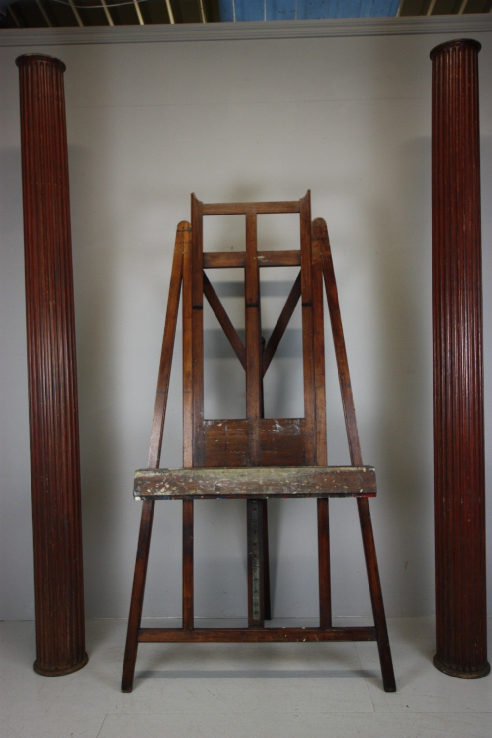 Antique Mahogany Artists Easel by Reeves & Son London. 