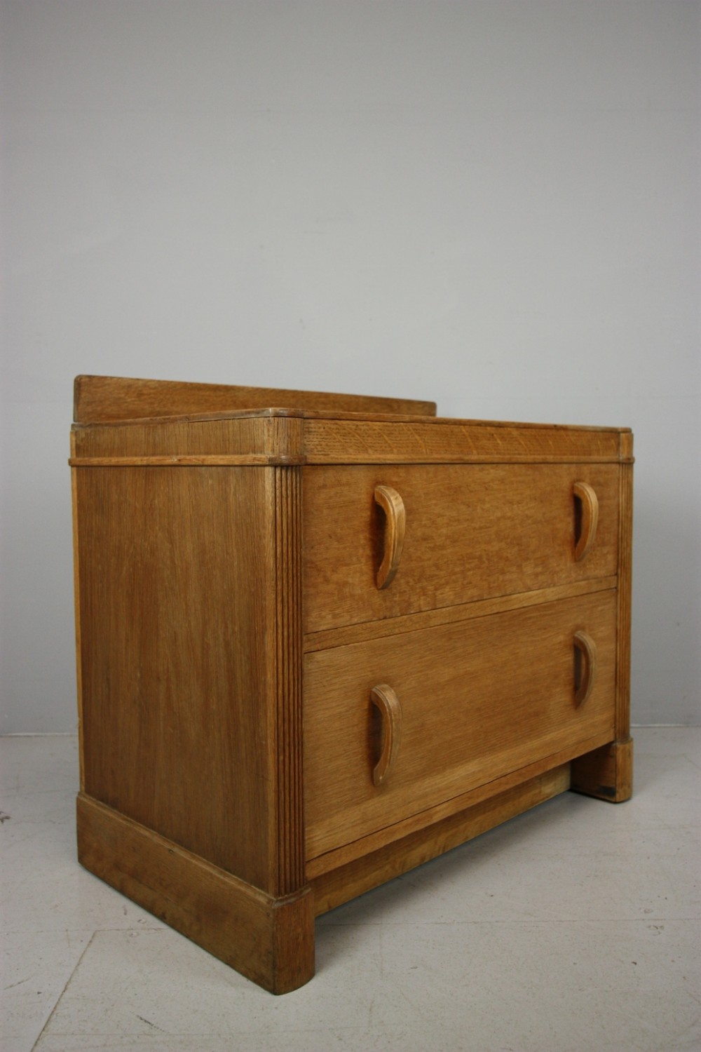 1930's Heals Odeon Style Oak Chest