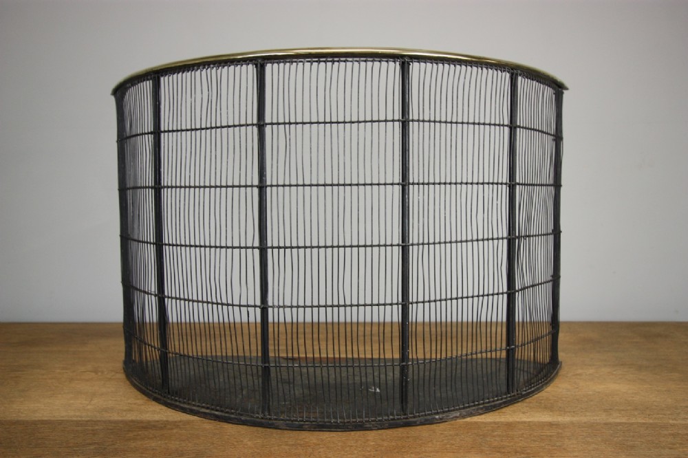 Mid 19th Century Antique Bow Front Fire Guard. 