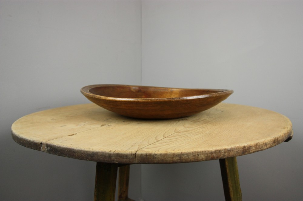 19th Century Antique Sycamore Dairy Bowl. 
