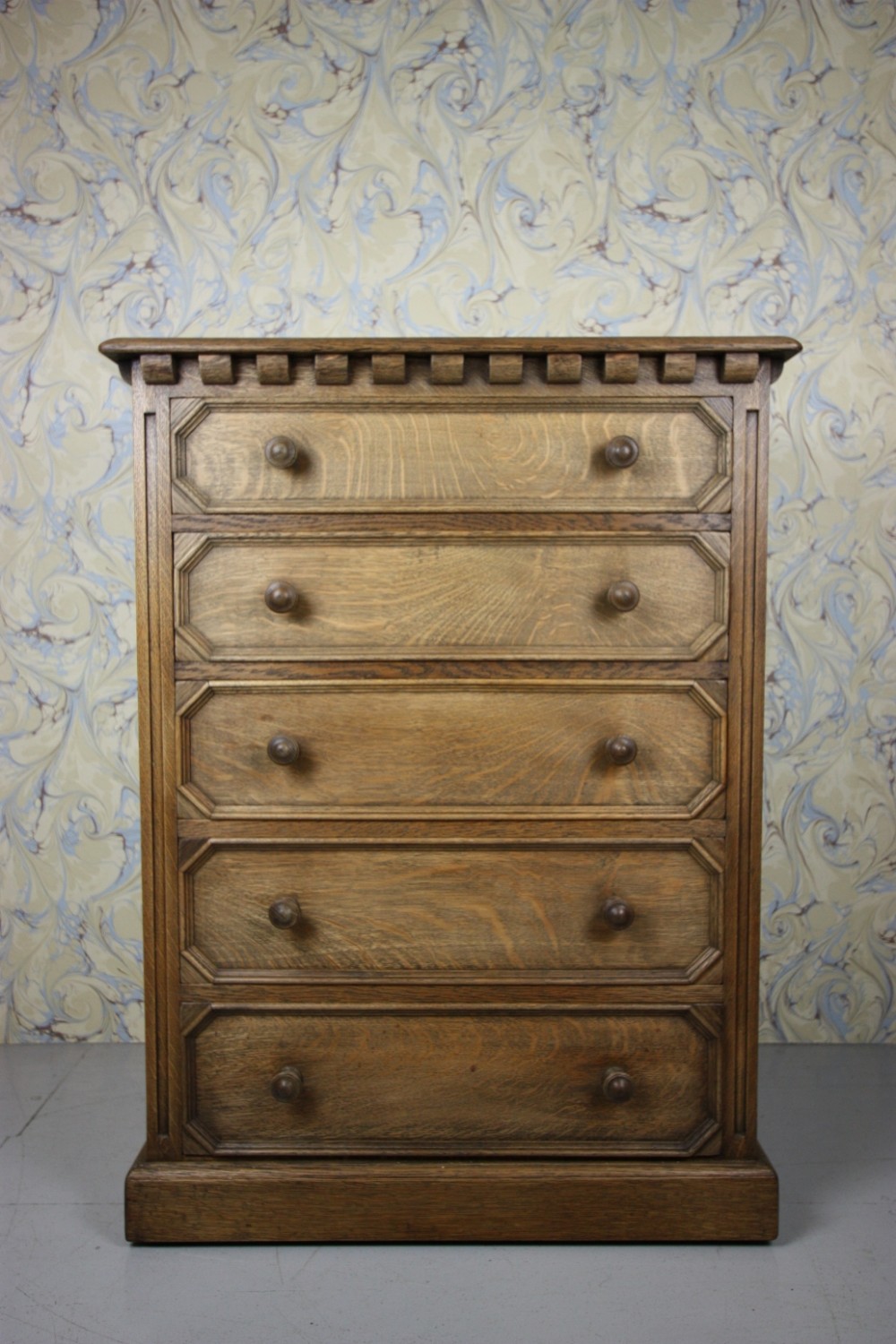 Heals 1930's Oak Chest of Drawers