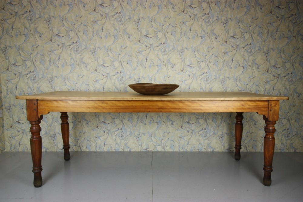 Large 19th Century Antique Birch Wood Dining Table.