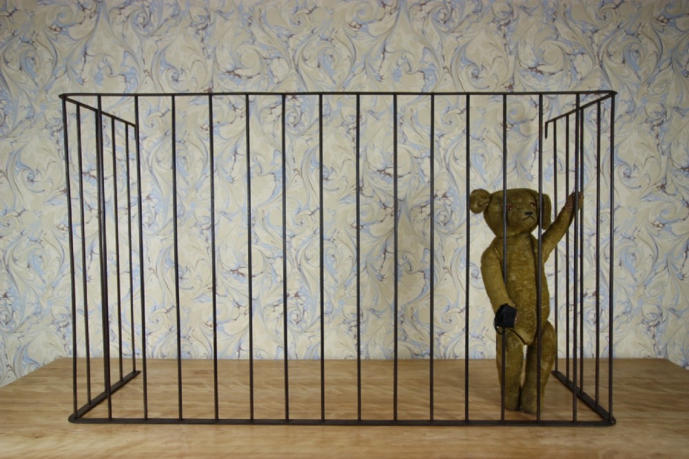 English 19th Century Antique Steel Fire Guard.