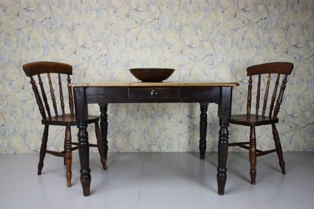 English Antique Pine Farmhouse Kitchen Table
