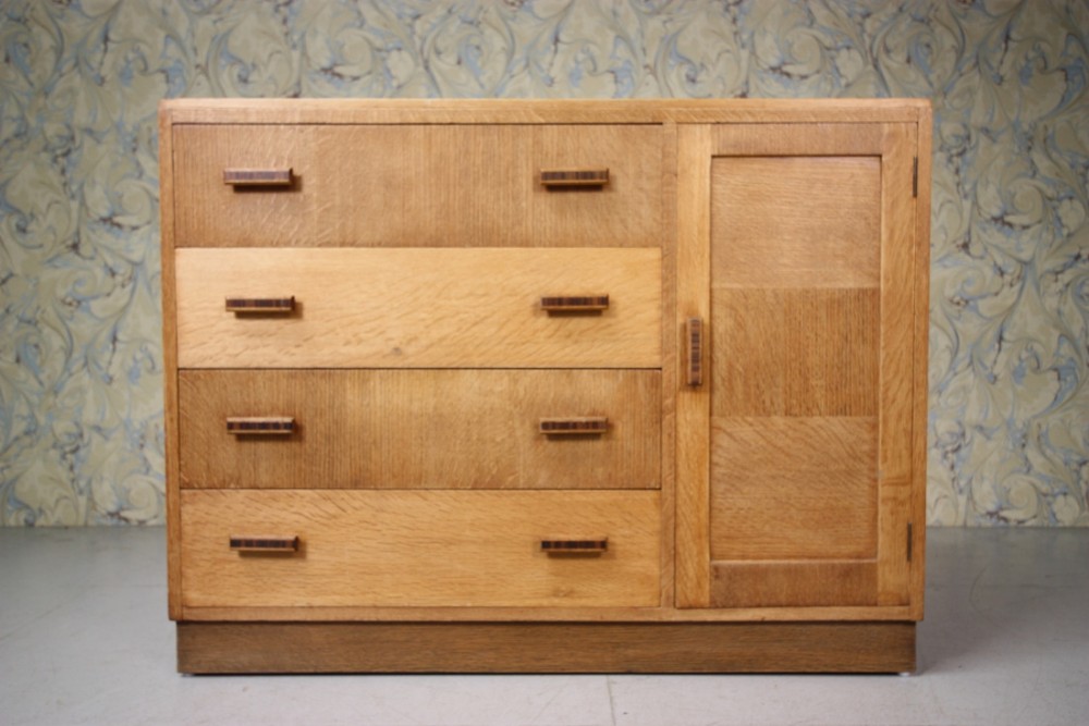 1930's Bowman Brothers Oak Chest.