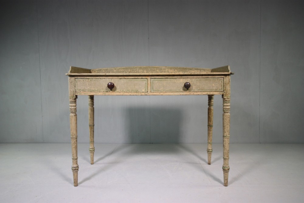 Beautiful Regency Antique Painted Side Table.
