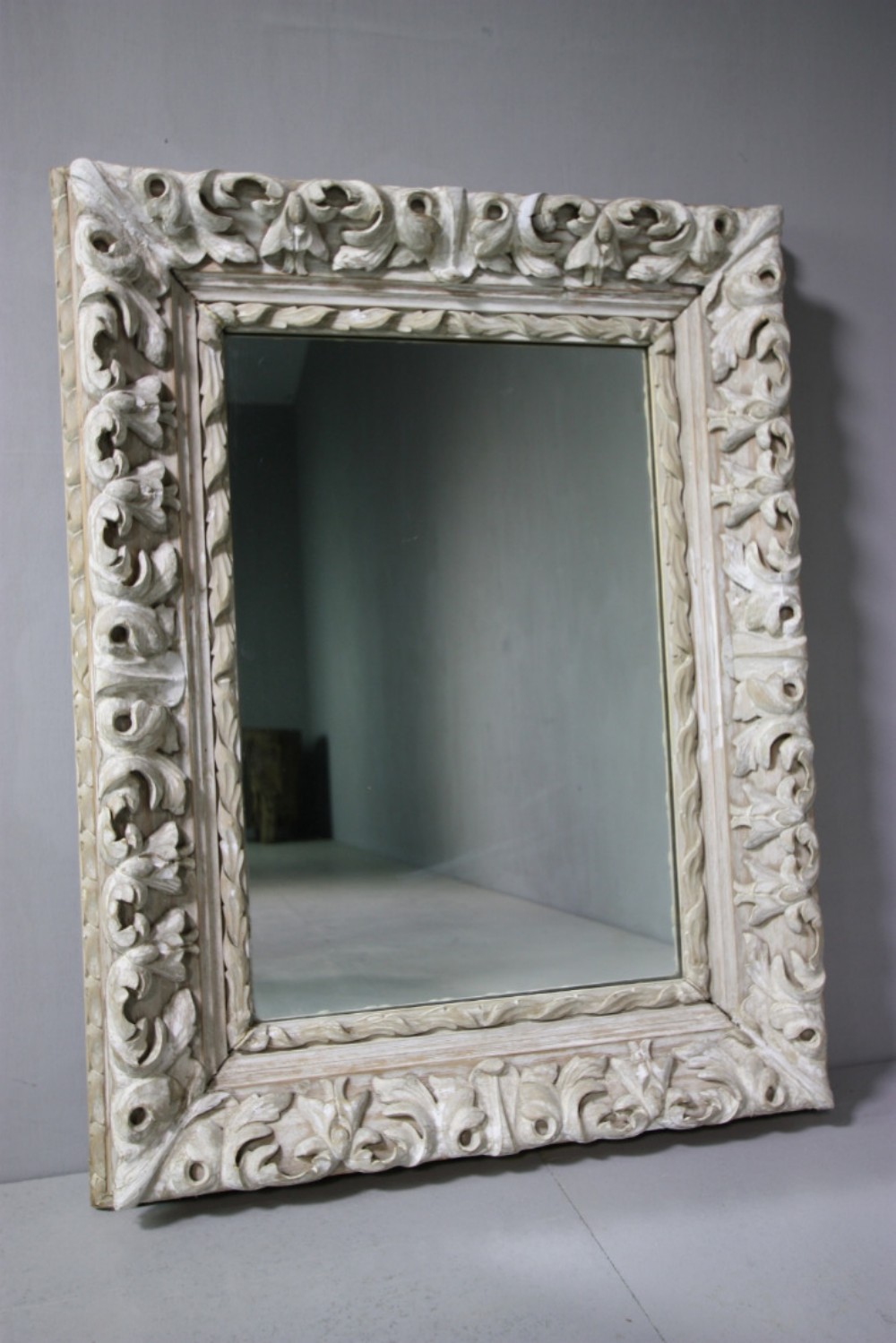Early 19th Century Antique Carved Pine & Gesso Mirror.