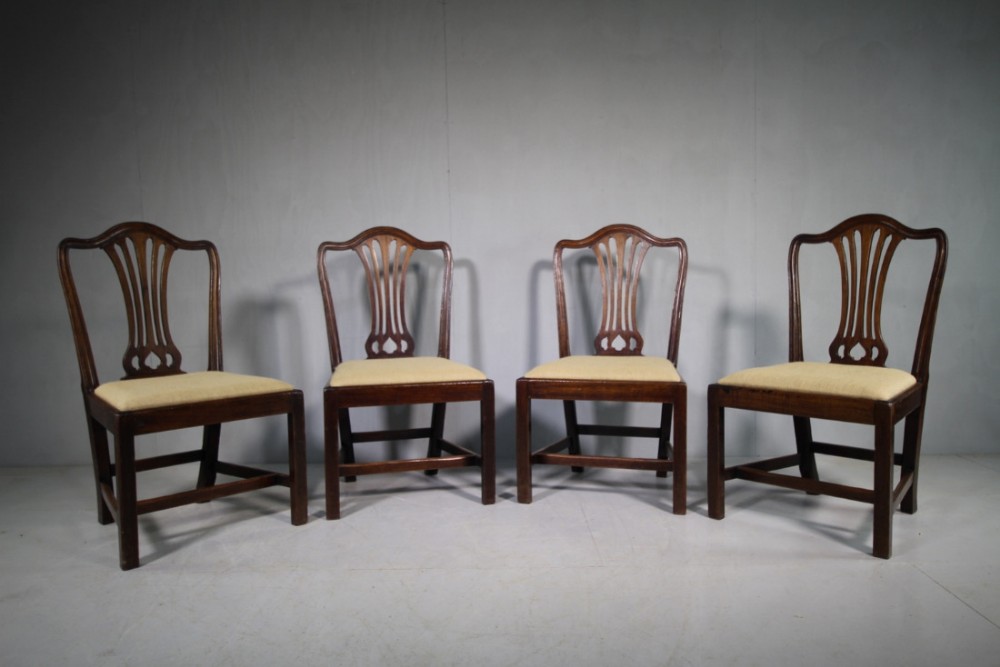 Set of Four 18th Century Antique Mahogany Dining Chairs.
