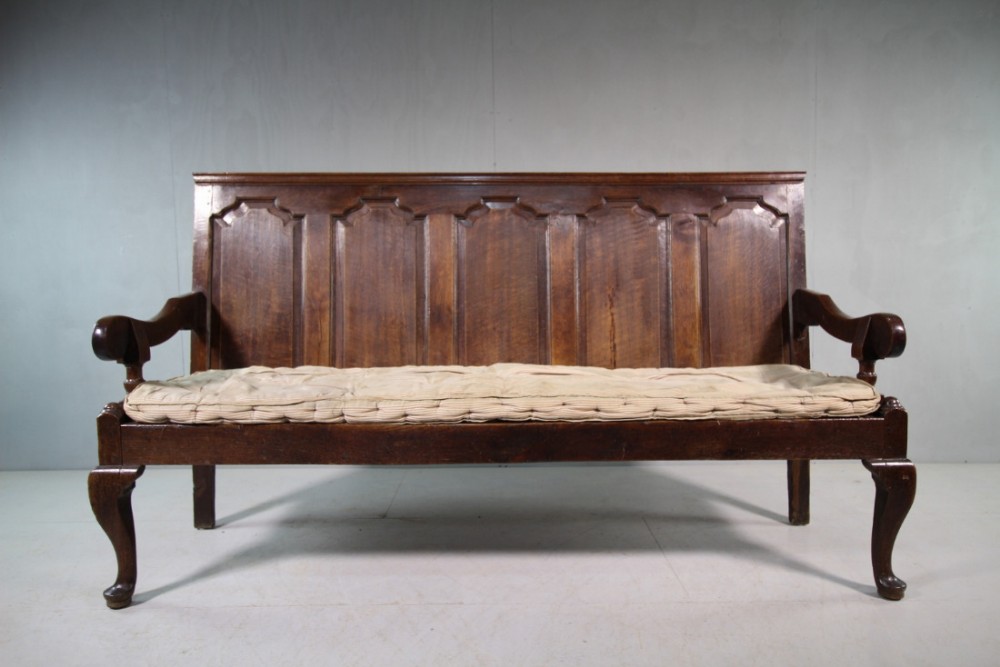 Georgian 18th Century Antique Oak Settle.