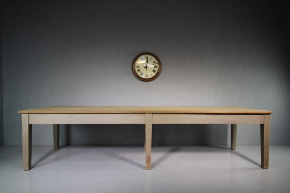 Large 19th Century Yorkshire Antique Dining Table.