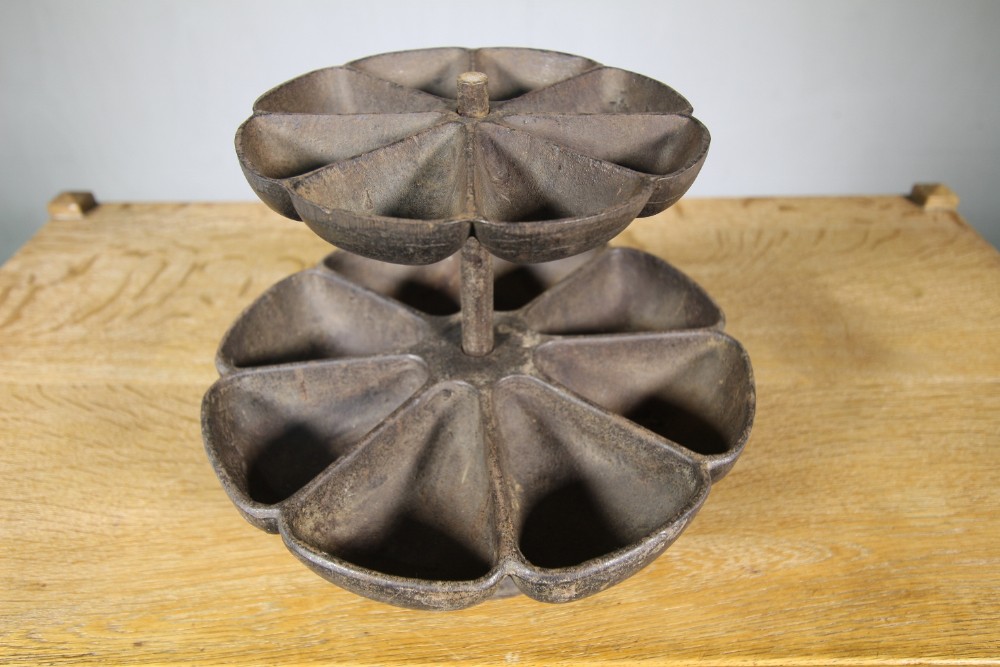 Edwardian Cast Iron Antique Revolving Tailors Tray.