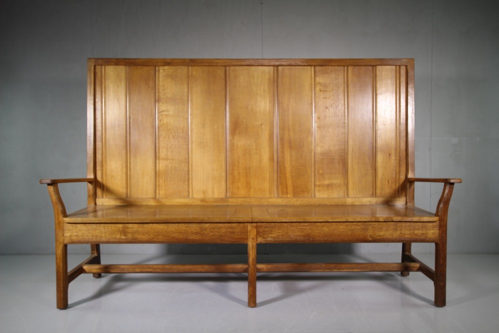  Beautiful 1920's Cotswold School Oak High Back Settle