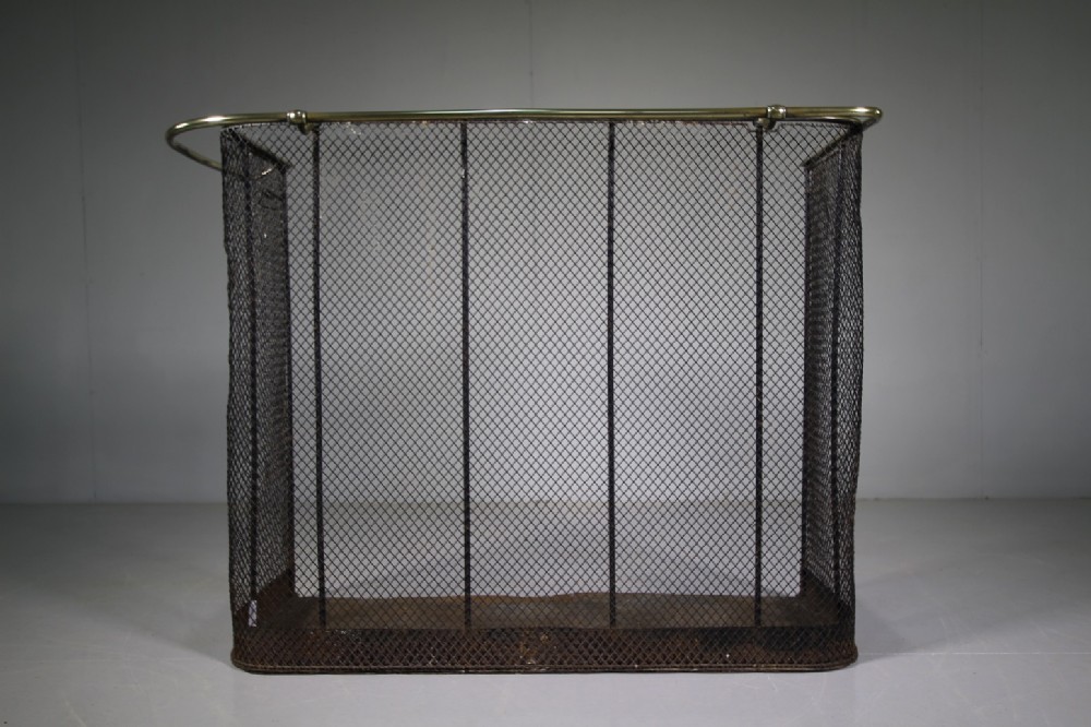 19th Century Antique Fire Guard with Nappy Rail