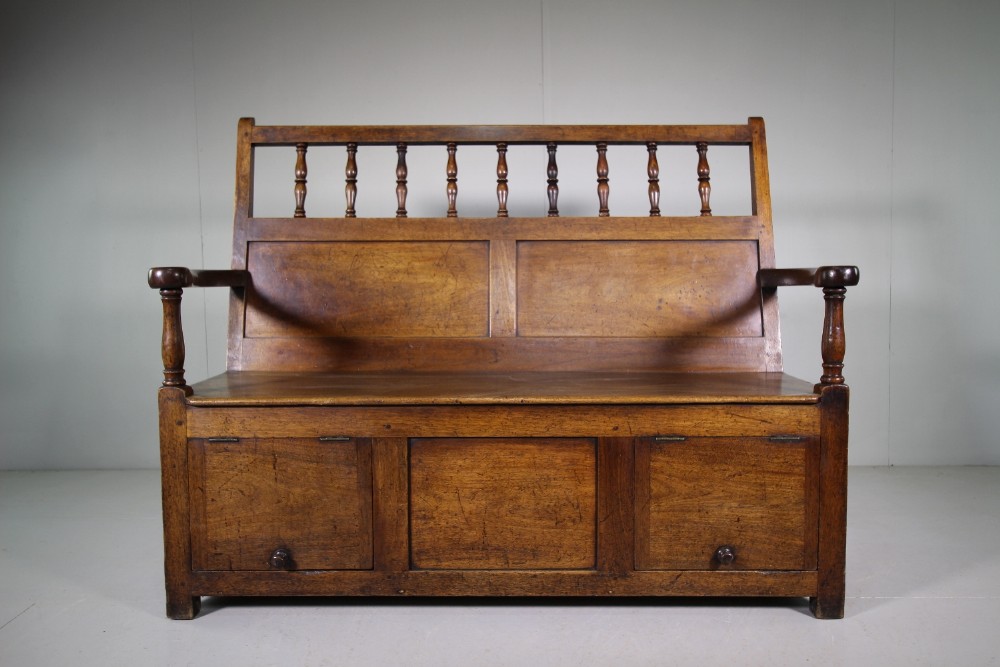 Early 19th Century Antique Pemrokeshire Settle Seat