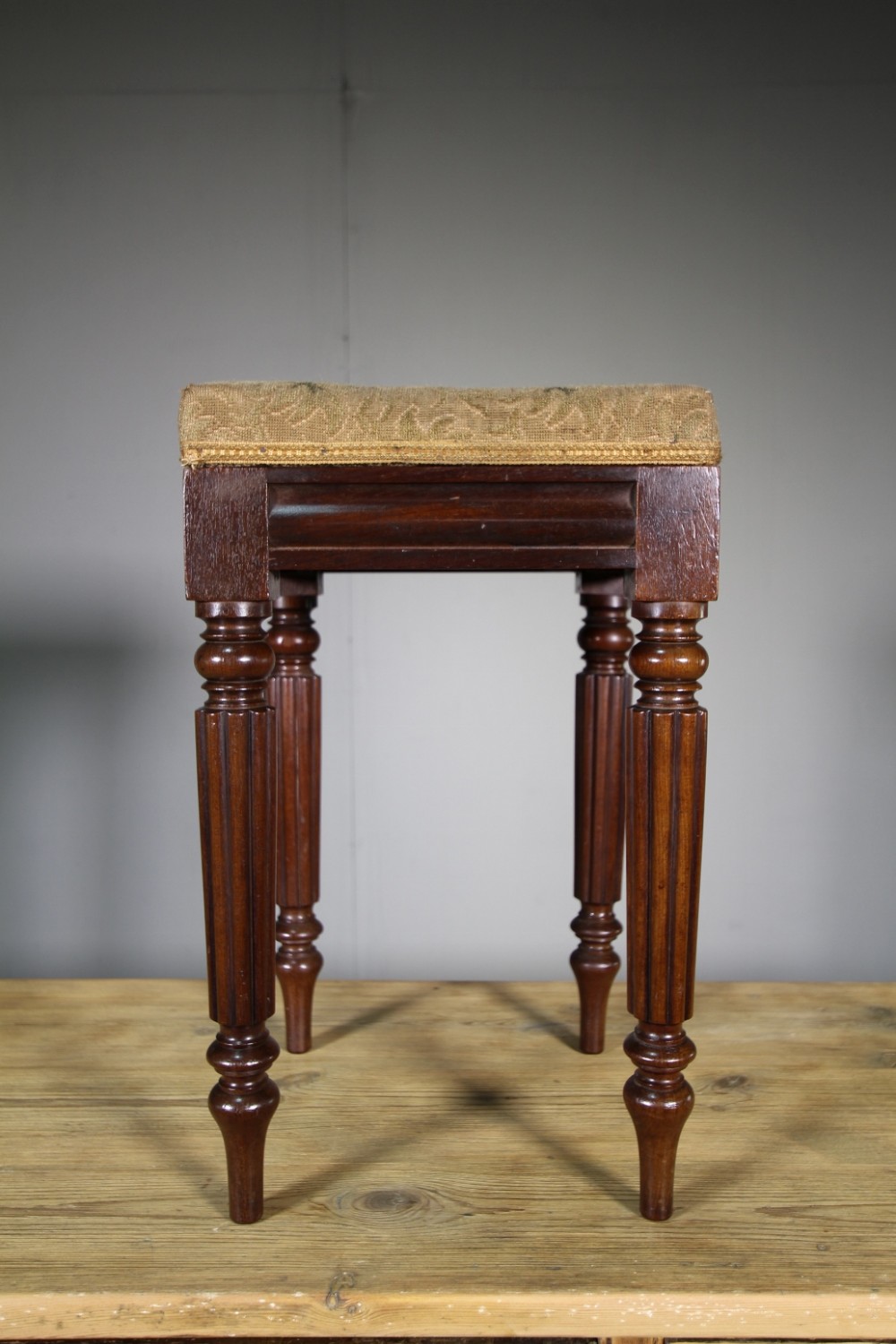 Quality William IV Antique Mahogany Stool