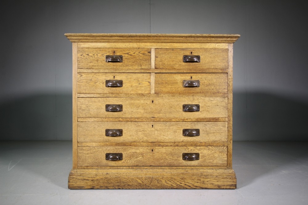 19th Century English Antique Oak Chest of Drawers