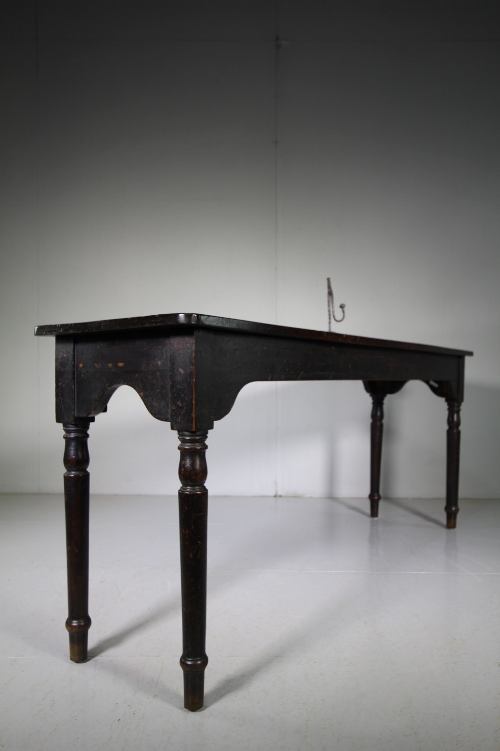 William IV Shove Ha'penny Antique Tavern Table