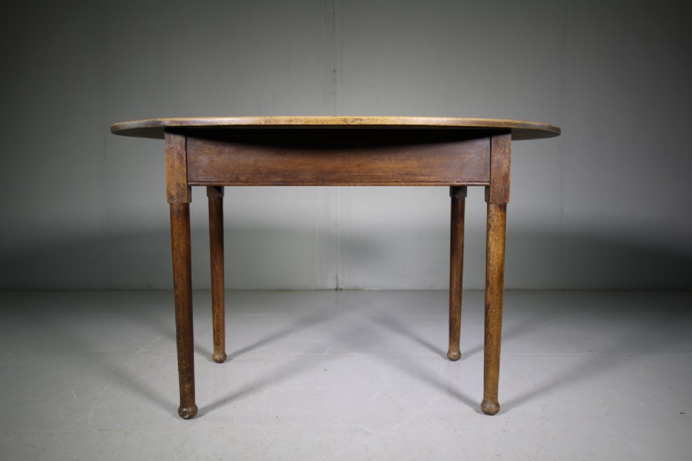 Edwardian Antique Oval Oak Dining Table