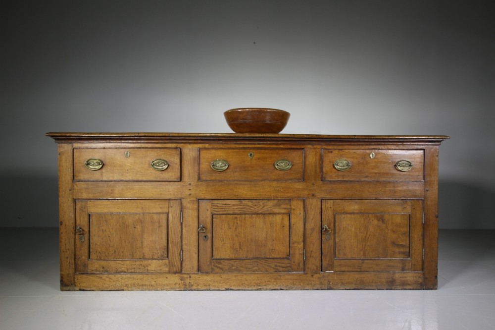 Early 18th Century Antique Enclosed Oak Dresser Base
