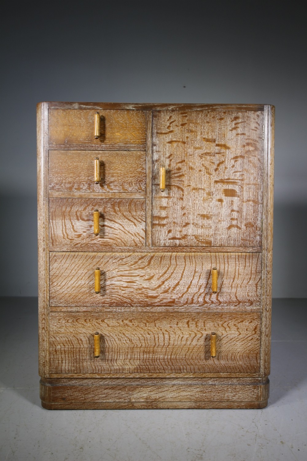 Quality 1930's Oak Compactum Chest of Drawers