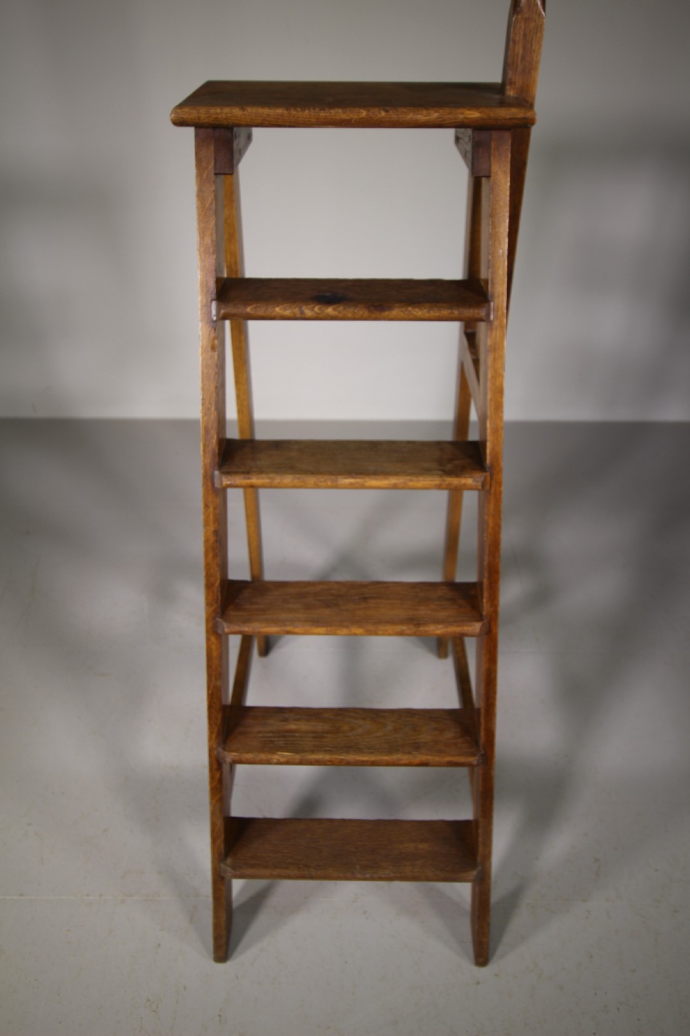 Set of English 19th Century Antique Oak Library Steps View VI
