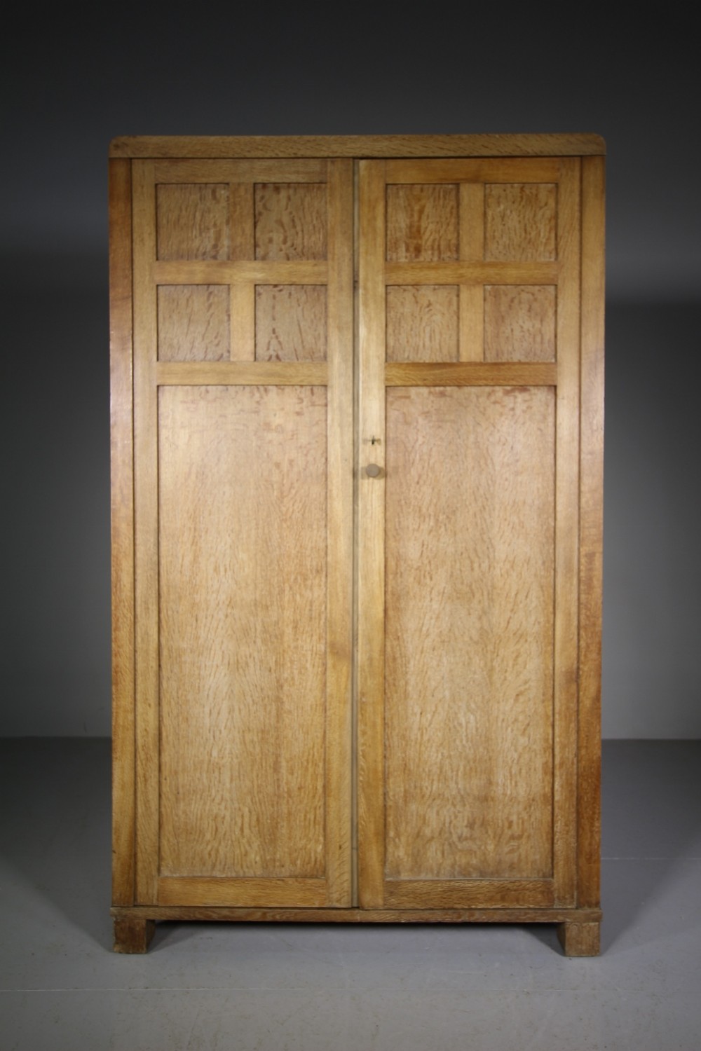 Heals 1920's Fitted Oak Wardrobe - Labelled