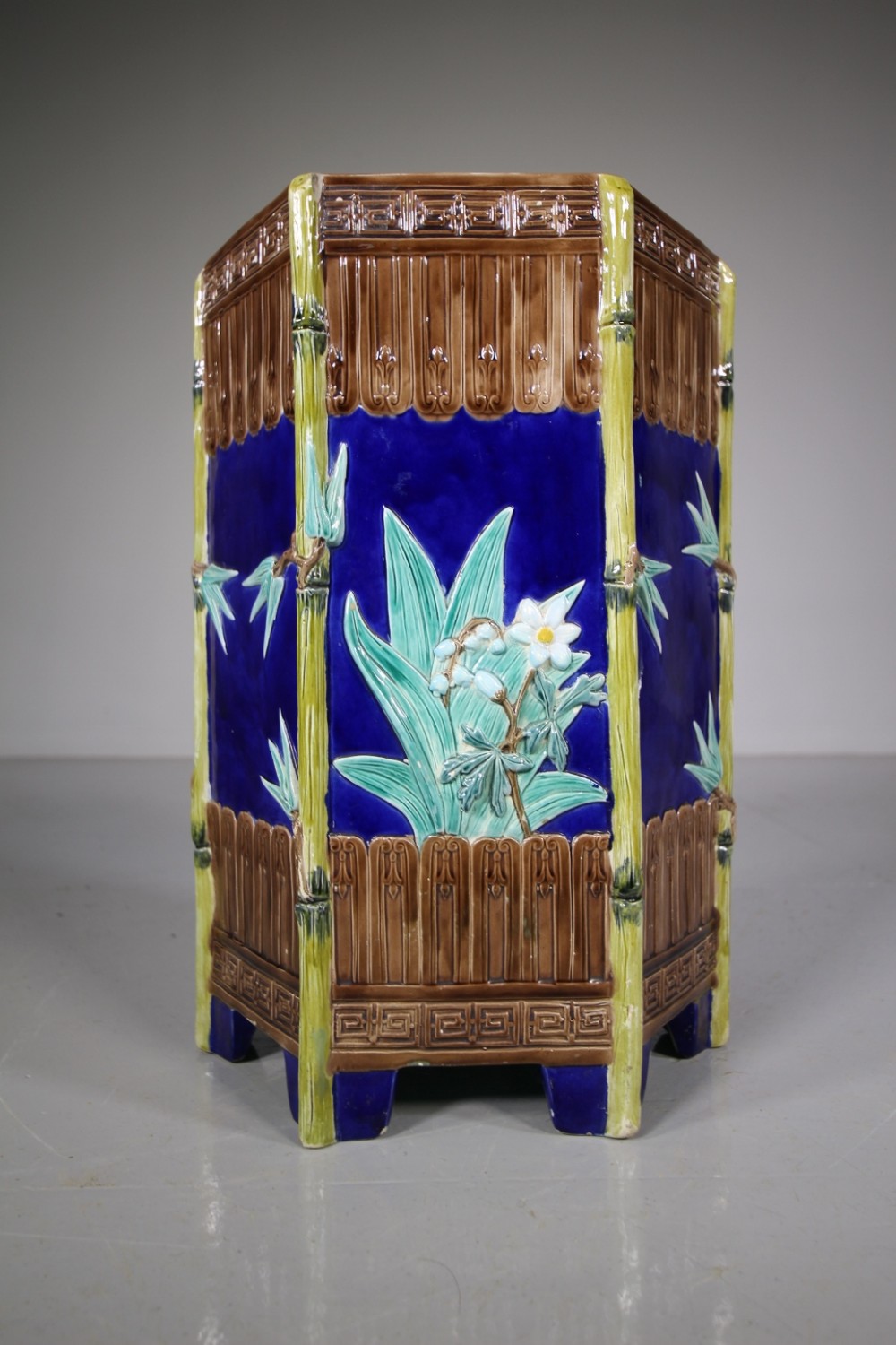 English 19th Century Antique Majolica Garden Seat