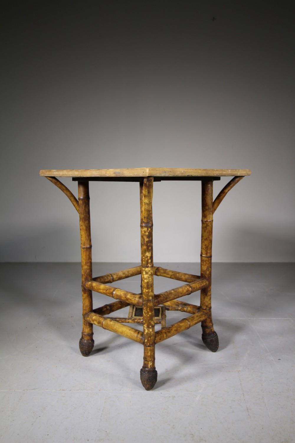 English 19th Century Antique Bamboo & Root Ball Table