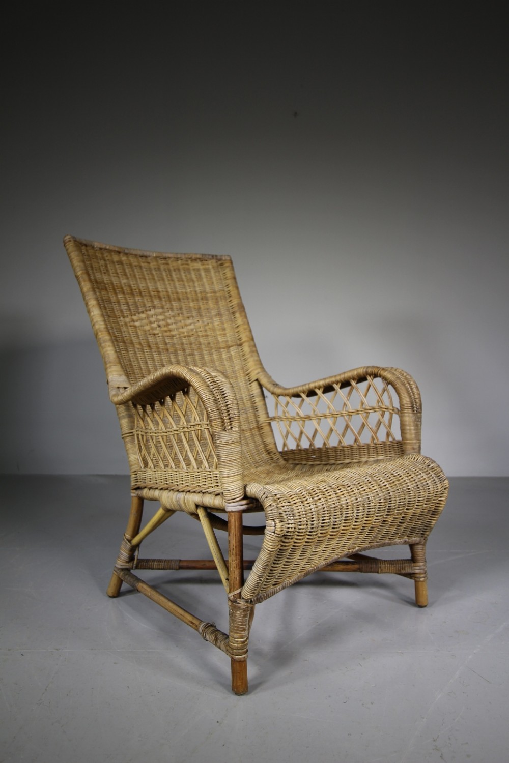 1930's Dryad Wicker Armchair - Sleepy Hollow