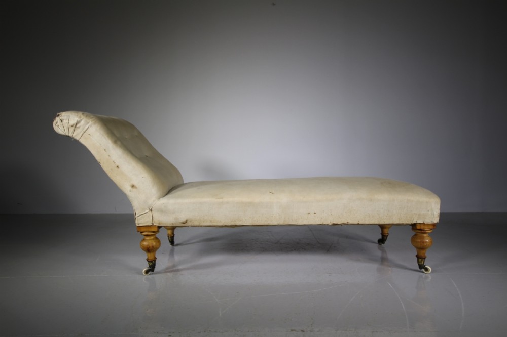 English William IV Antique Upholstered Day Bed