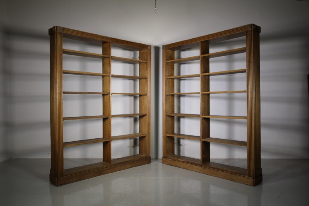 Pair of English 19th Century Antique Oak Open Bookcases