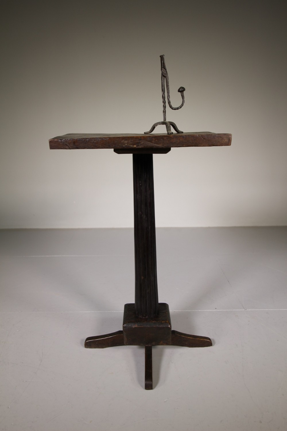Early 19th Century Primitive Welsh Antique Oak Side Table
